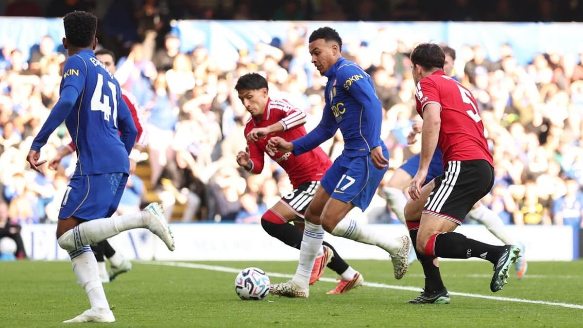 MU Kalah 0-2 dari Chelsea, Kini Posisi ke-17 Klasemen Liga Inggris
