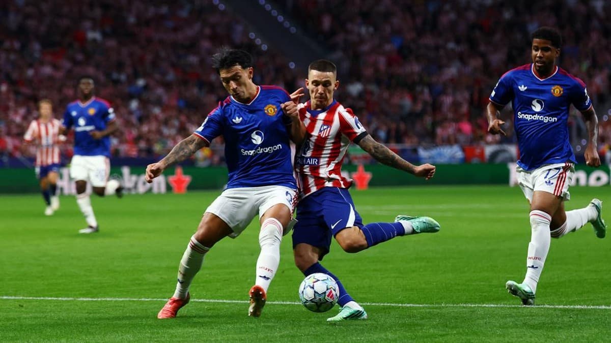 Lisandro Martinez Kritik Manajemen MU Usai Kalah dari Atletico